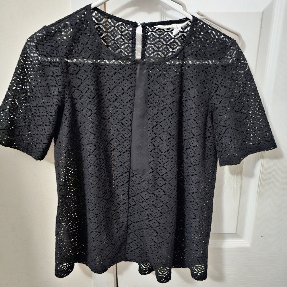 Clothes - Picture 4 of 8